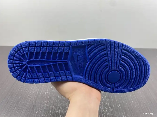 Rep Husky (2015) Low Retro 705329-004 1 Royal Jordan 0526